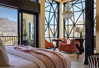 Laid Back & Lavish In South Africa - Robert Mark Safaris - Luxury African Safaris